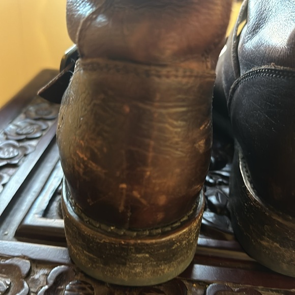 Frye - Jayden Cross Engineer Boots- Pre-Loved - Picture 11 of 14